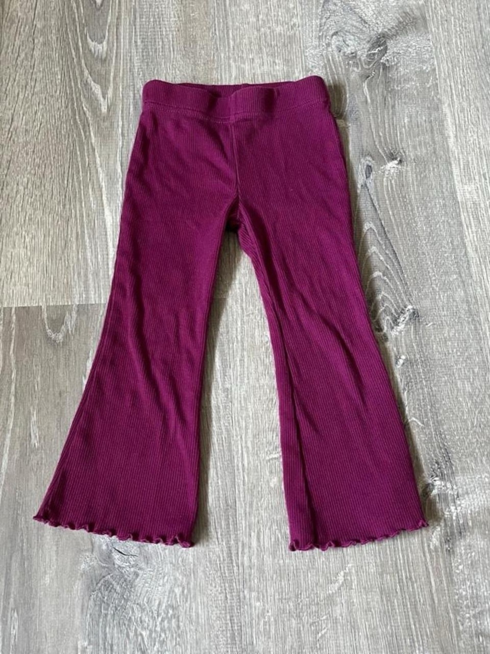 Garanimals purple ruffle flare leggings
